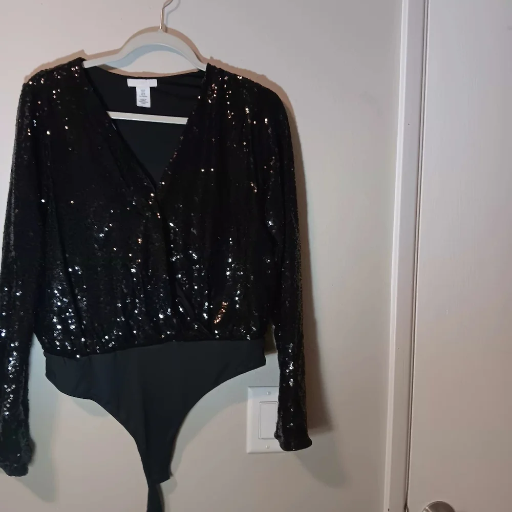 Black Sequin Wrap Bodysuit - Picture 6 of 14